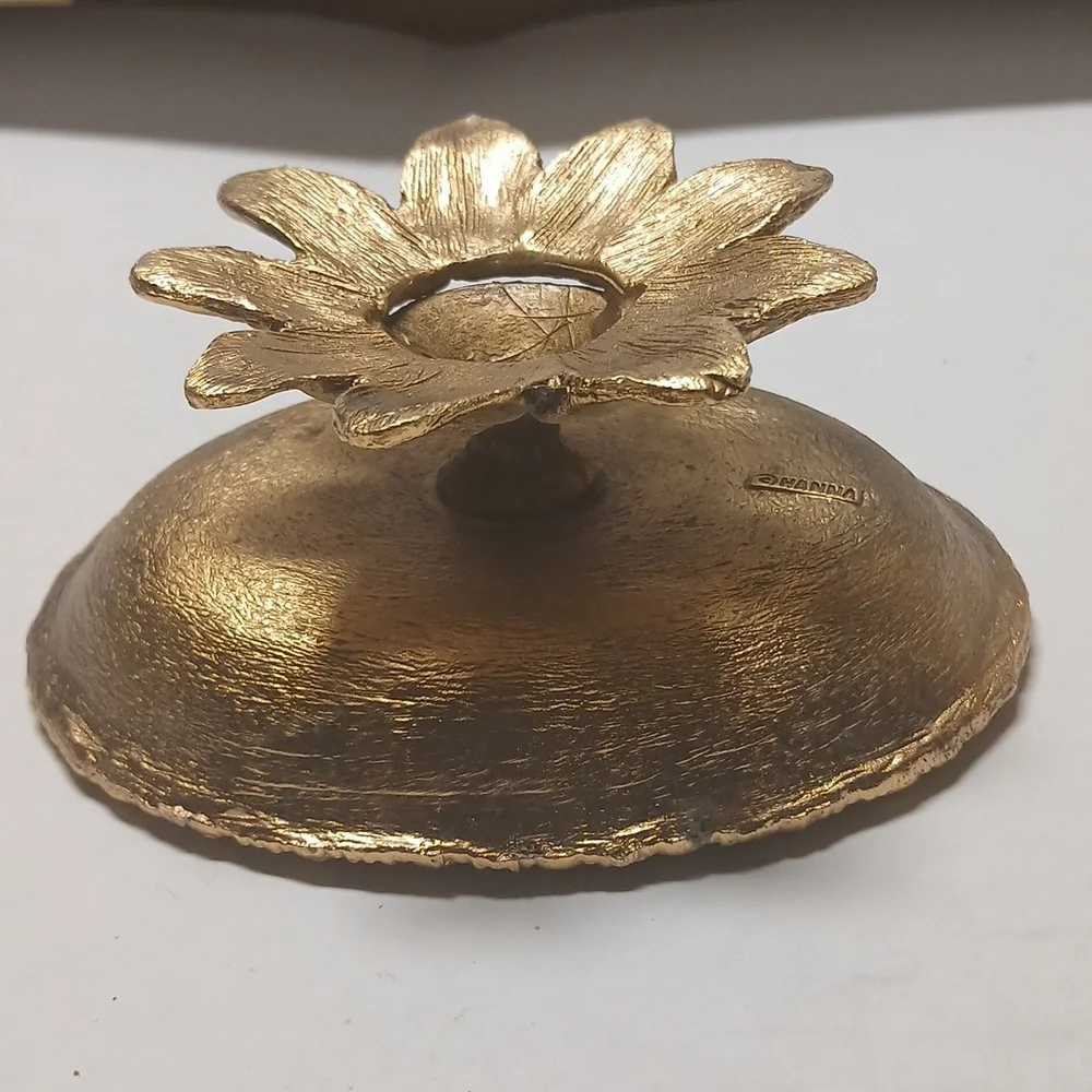 Hanna vintage pedestal